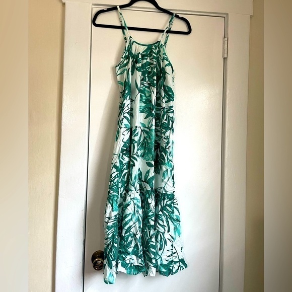 Boho Me White and Green Flowy Dress Size Small NWT - Picture 1 of 6